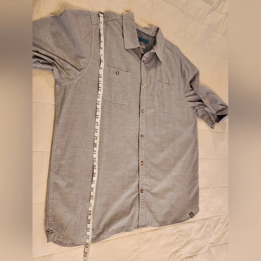 The North Face Men's Outdoor Shirt, Gray, Button Down, Hiking, Gorpcore XXL EUC
